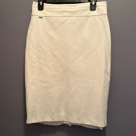 White House Black Market Dresses & Skirts - White House Black Market Women's Cream Pencil Skirt Standard Size 8 Workwear